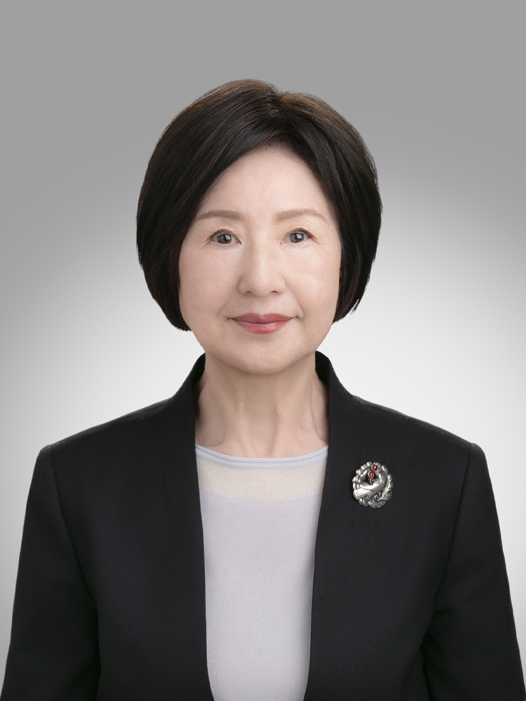積田　朋子 写真